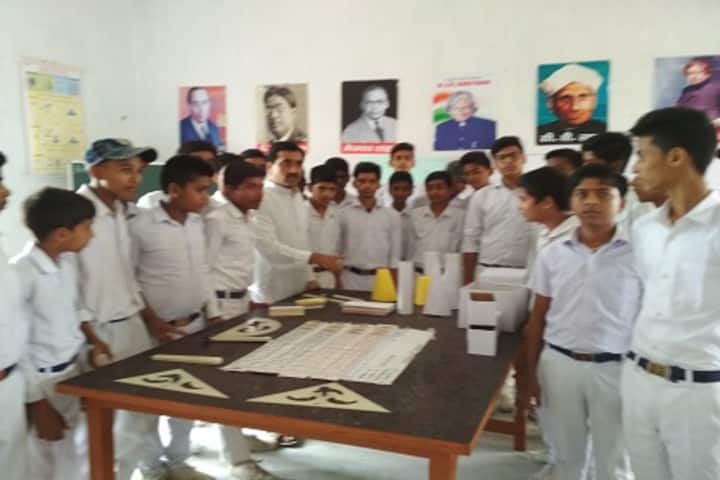 Mahaviri Saraswati Vidya Mandir-Maths Lab