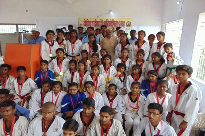 Mahaviri Saraswati Vidya Mandir-Karate Awards