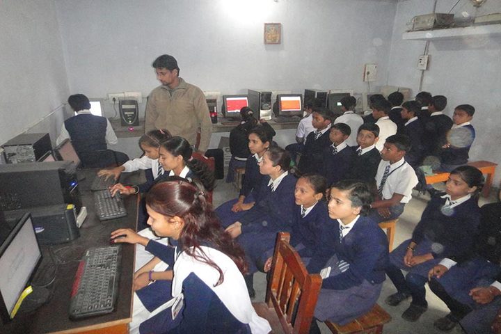Mahnar St Josephs School-Computer Lab