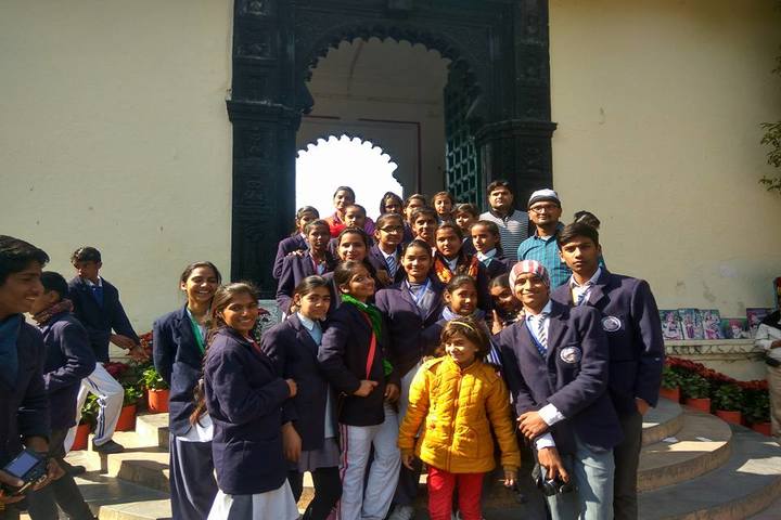 Swami Vivekanand Government Model School-Educational Tour