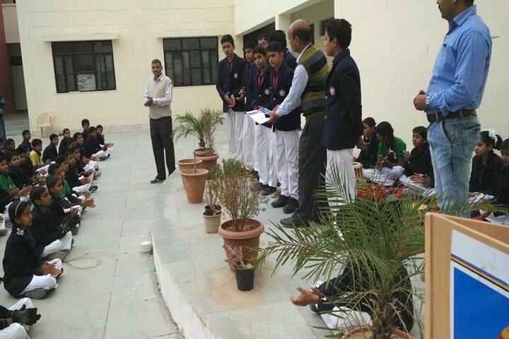 Swami Vivekanand Government Model School-Prize Distribution
