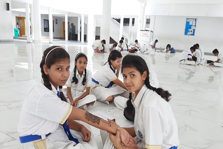 Manava Bharati Heritage School-Mehandi Competition
