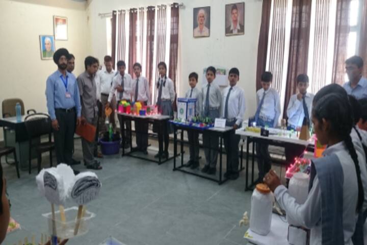 Swami Vivekanand Government Model School-Science Fair