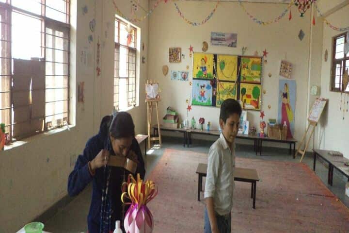 Swami Vivekanand Government Model School-Art And Craft