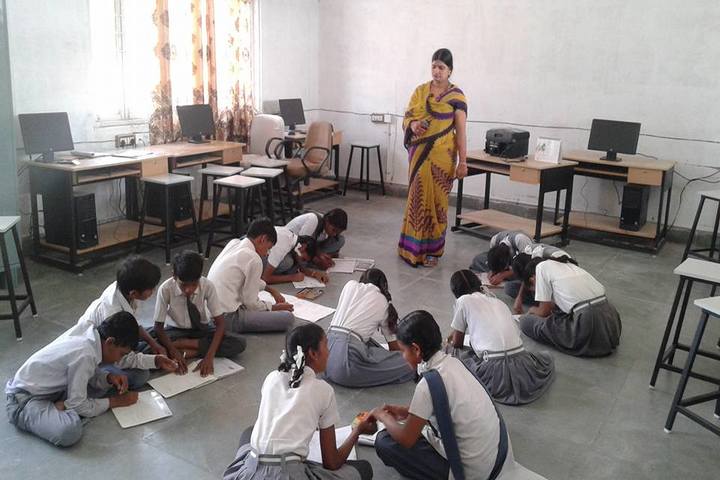 Swami Vivekanand Government Model School-Computer-Lab