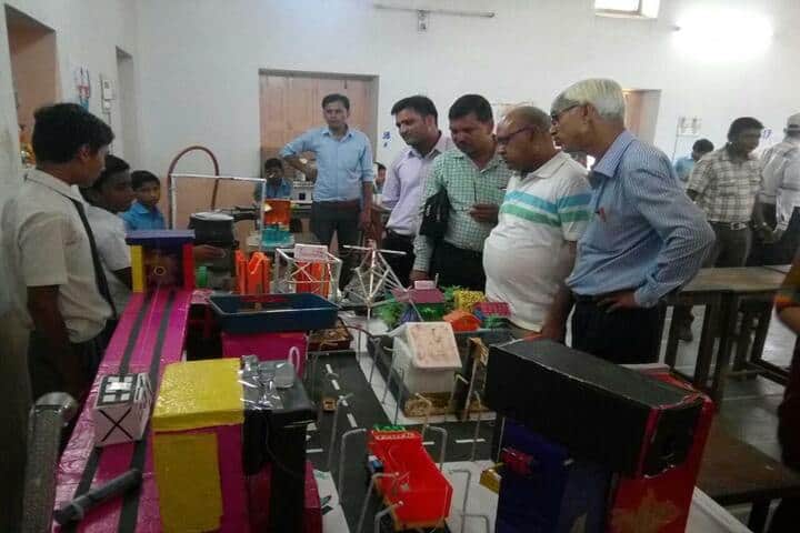 Swami Vivekanand Government Model School-Science-Exhibition