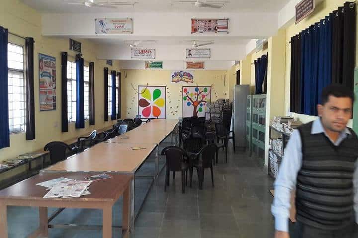 Swami Vivekanand Government Model School-Library