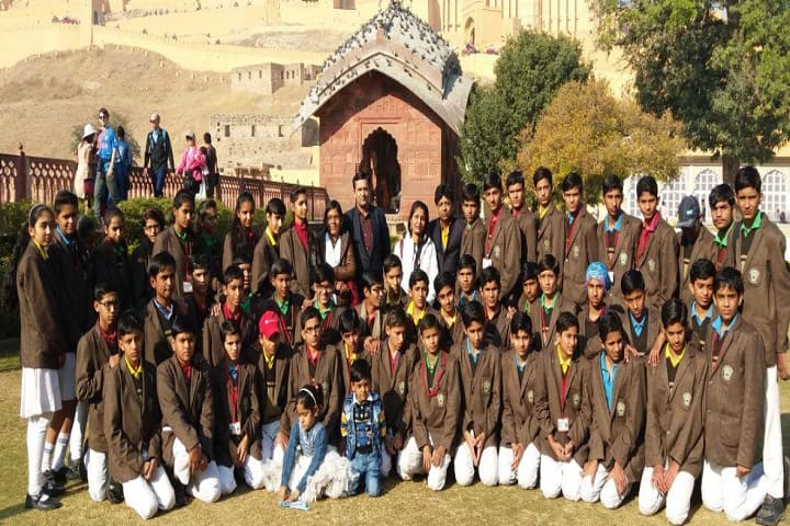 Thar School-Educational Tour