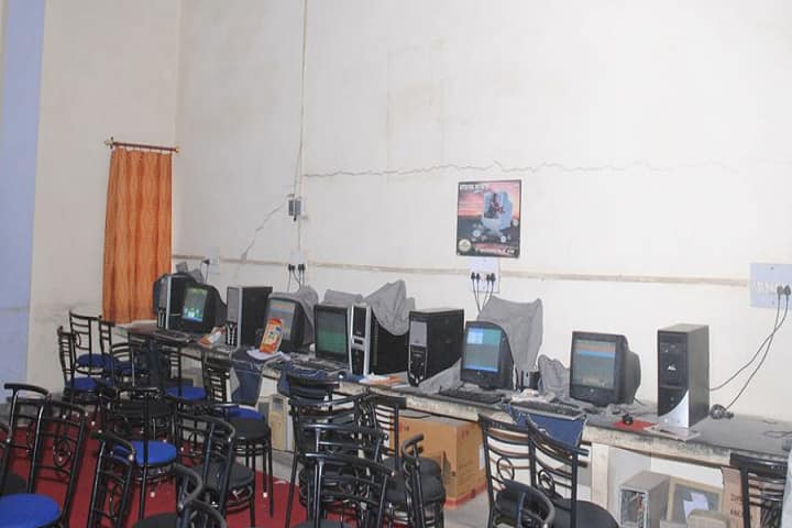 V M Public School-Computer Lab