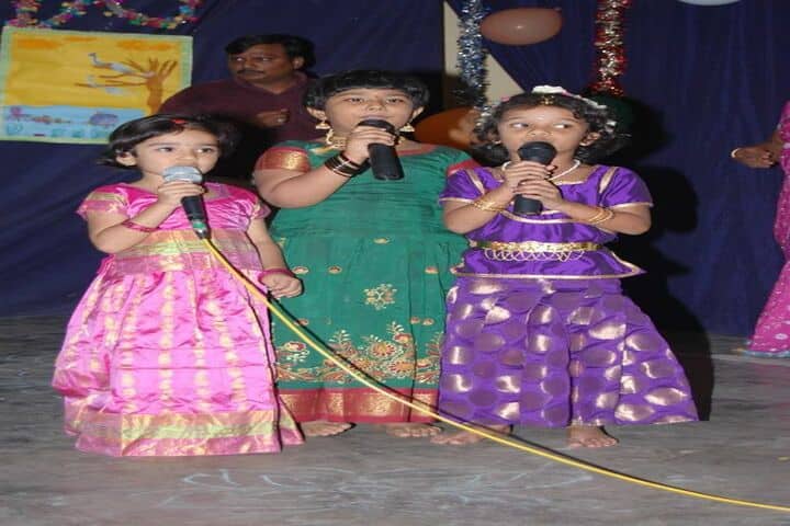 Bharatiya Vidya Bhavans Vidyashram-Singing