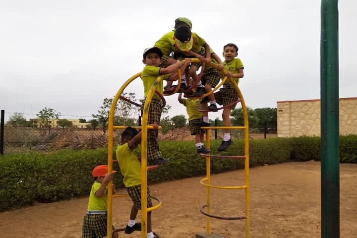 Vivek Techno School-Kids