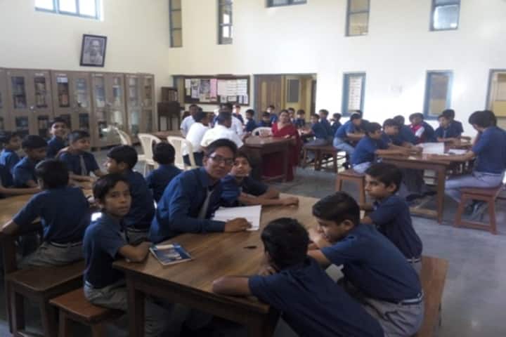 Vivekananda Kendra Vidyalaya-Library