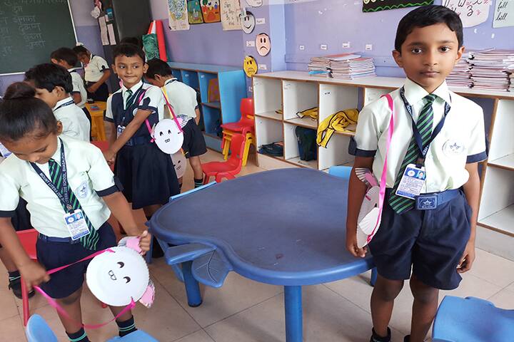 Mount Litera Zee School-Bag Making