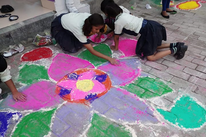 Mount Litera Zee School-Rangoli Competetion