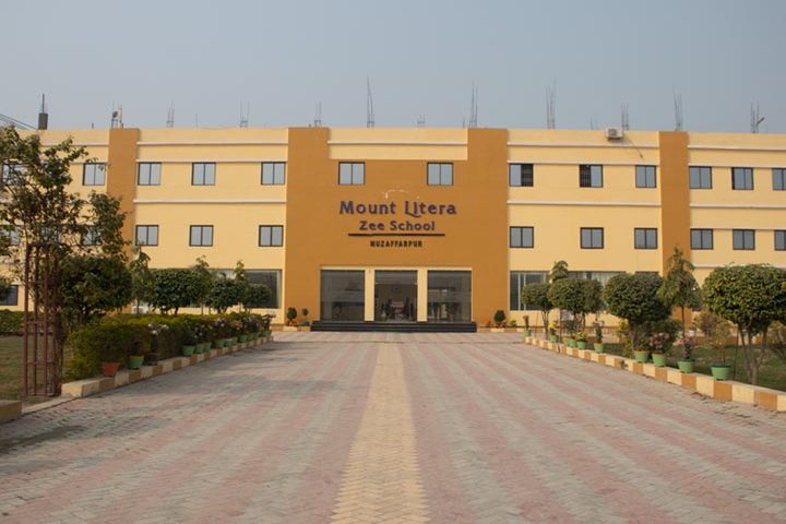 Mount Litera Zee School- School Campus