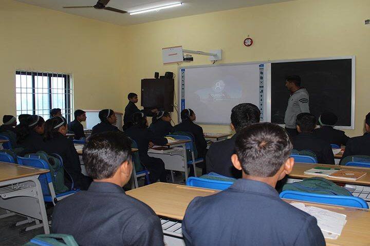 Mount Litera Zee School- Smart Class
