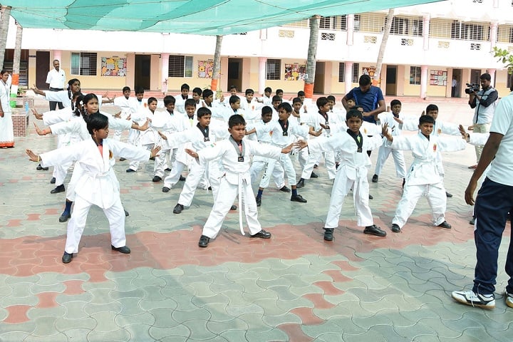 A K T Memorial Vidya Saaket School-Karate