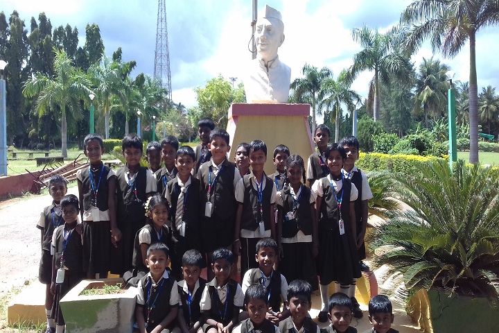 A K T Memorial Vidya Saaket School-Students