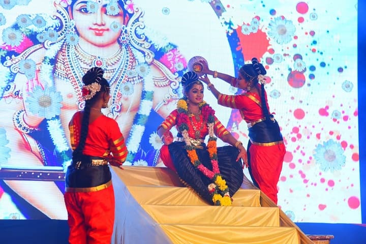 Adarsh Vidya Kendra-Festivals