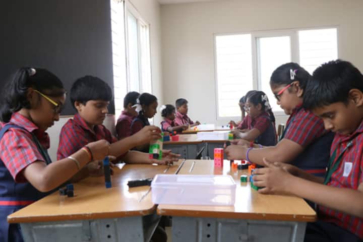 Agurchand Manmull Jain School-Maths Laboratory