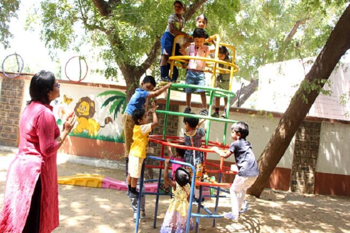Akg Public School-Playing