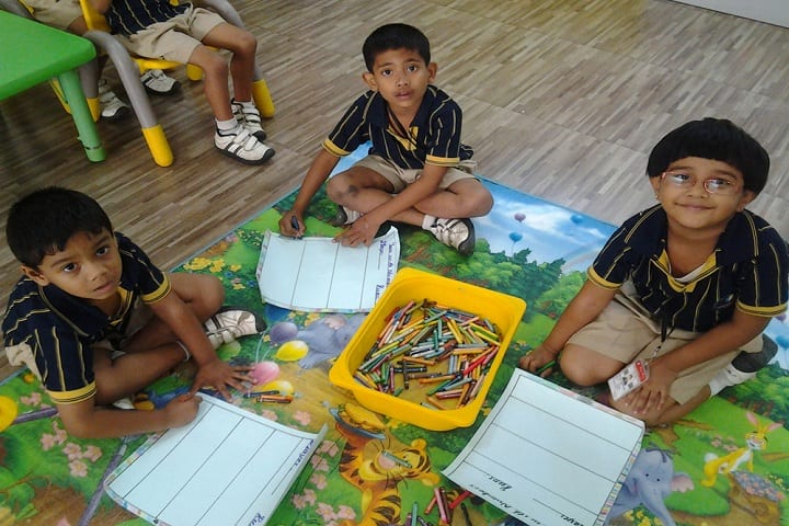 Annai Violet International School-Art