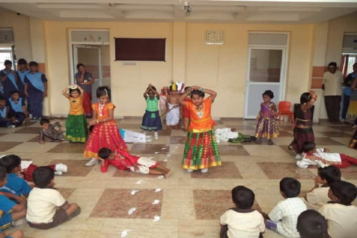 Anugragha International School-Dance