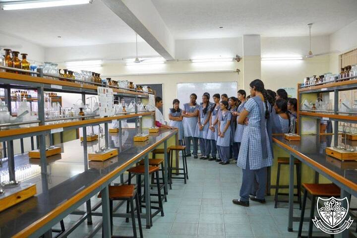 Asan Memorial Senior Secondary School-Science Lab