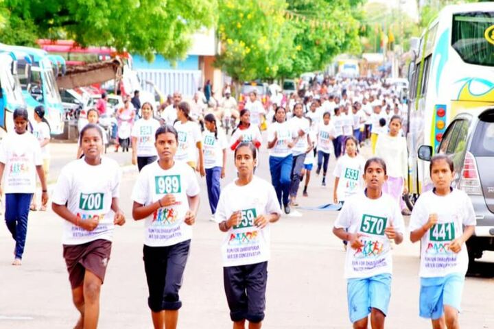 Aurobindo vidhyalaya School-Run for Dharapuram Water Conservation