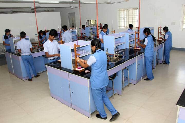 Bannari Amman Public School-Chemsitry Lab