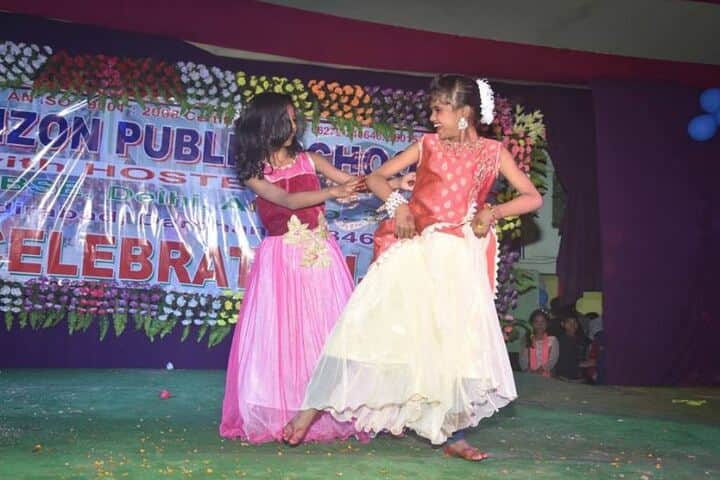 New Horizon Public School-Dance