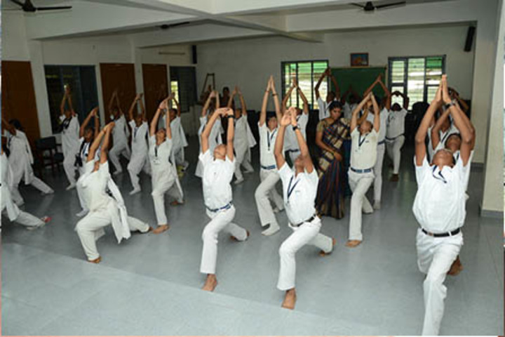 Bharati Vidyalaya Senior Secondary School-Yoga Activity