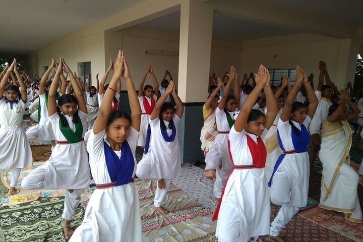 Bhavya Cements DAV School-Yoga