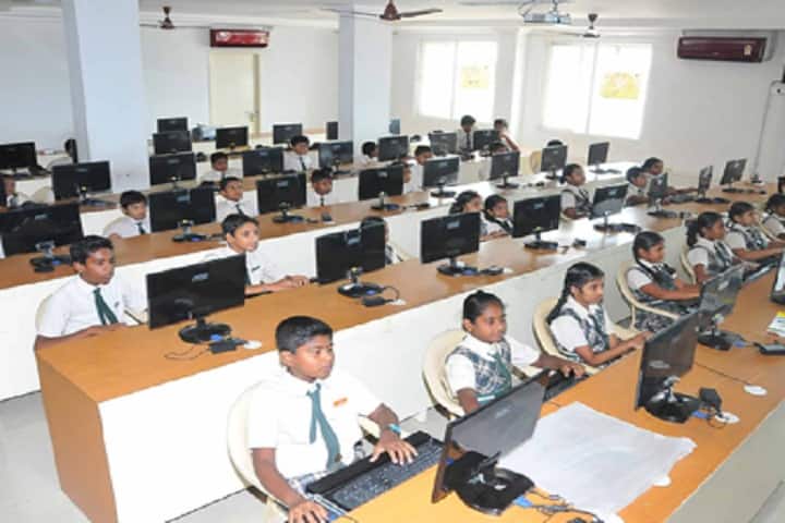 Cauvery Global School-IT-Lab full view
