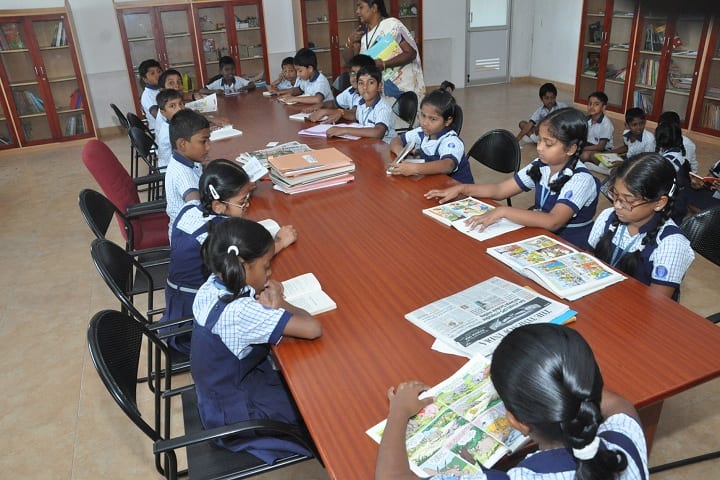 Ceedeeyes Dav Public School - Library