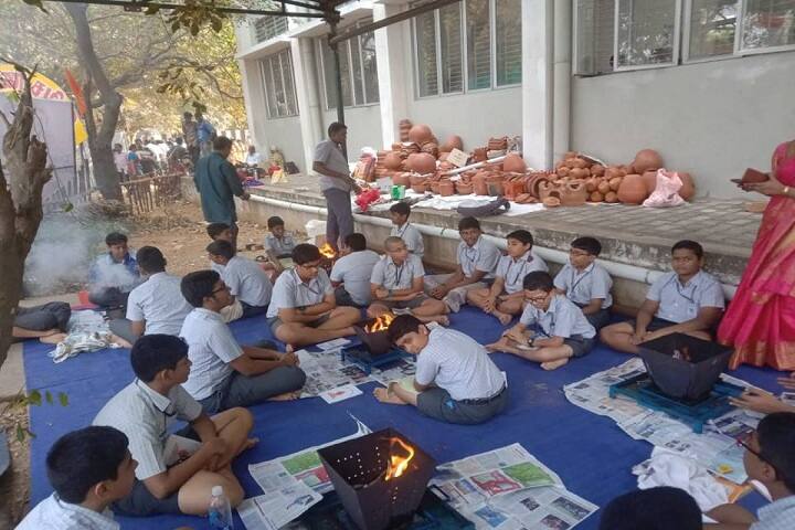 D A V Senior Sec School-Work shop