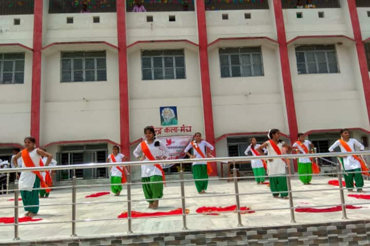Nikhil Shyama D A V Public School-Independence Day
