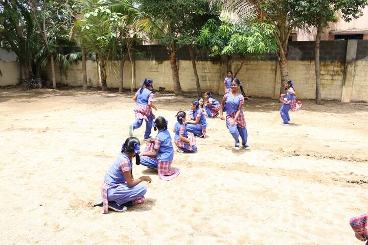 Dave Baba Vidyalaya-Sports kho kho