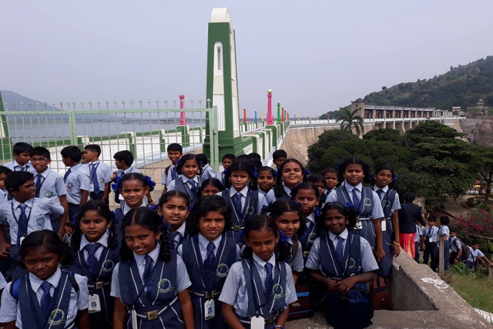 Dheeran Chinnamalai International Residential School-Educational Tour