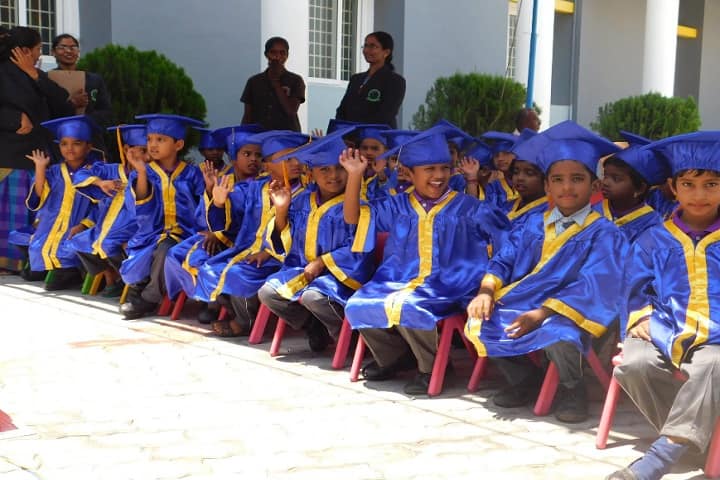 Dheeran Chinnamalai International Residential School-Graduation day
