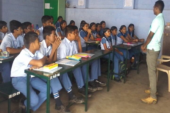 Dr M S U Murthy School Of Excellence-Classroom with teacher