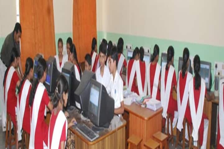 Notre Dame Academy-Computer Lab