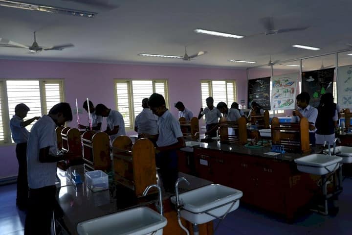 Edison G Agoram Memorial School-Chemistry Lab