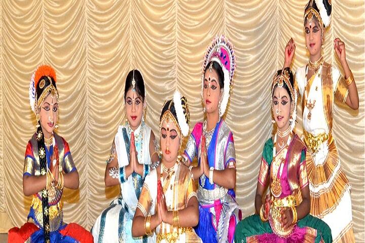 Fairlands A foundation school-Dance