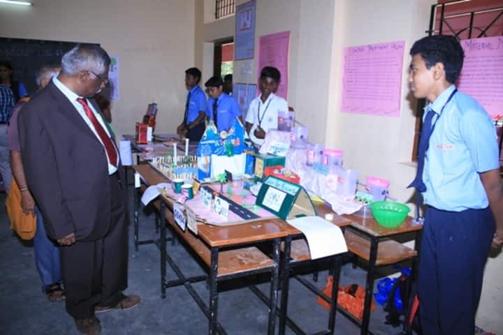 G R Thangamaligai Mahalakshmi Vivekananda Vidyalaya-Exhibition