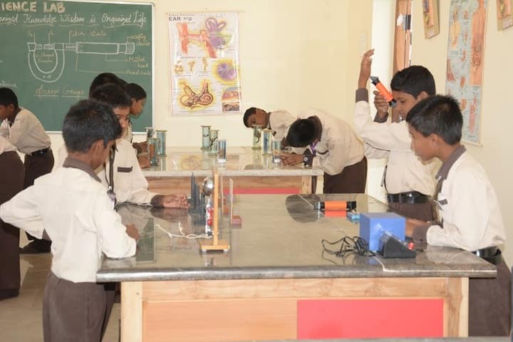 GET School of Excellence-Lab