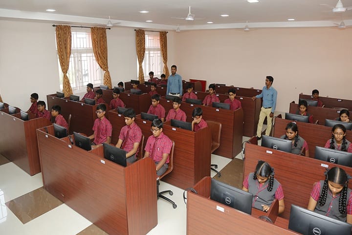 Indu International School-Computer-Laboratory