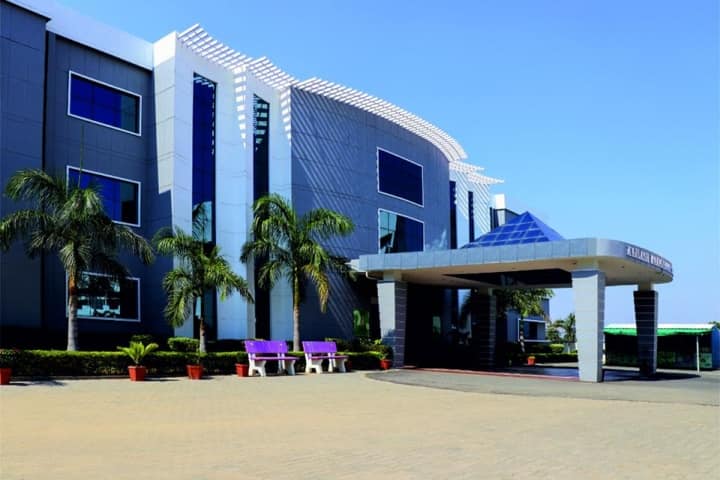 Campus View of Kailash Maansarovar School