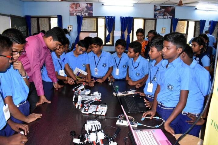 Kamalavathi Higher Secondary School-Atal Mentors Visit December 2018