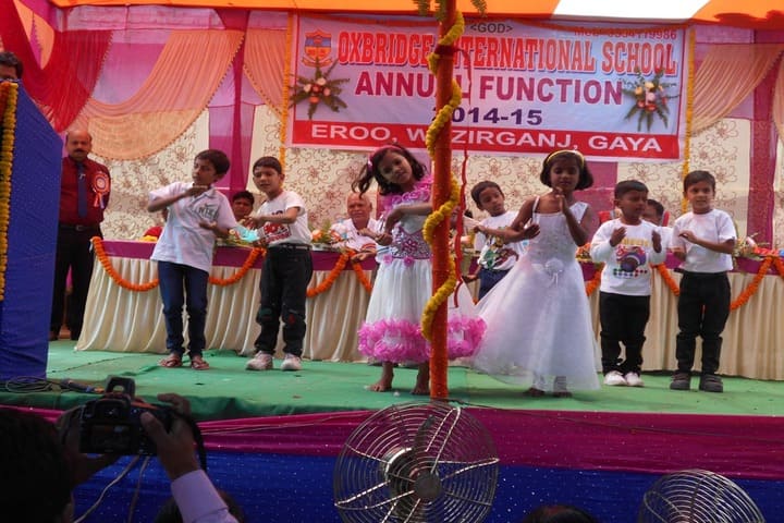Oxbridge International School-Dance